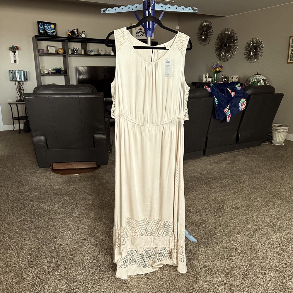 Chico’s beige NWT sleeveless lacy high low long Dress Size Large 12